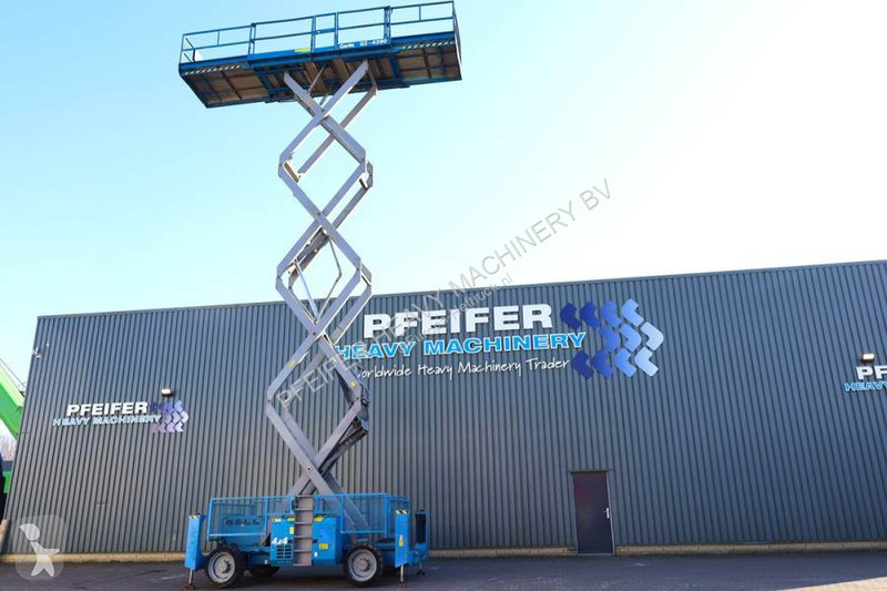 Piattaforma aerea Genie GS4390 Diesel, 4x4...