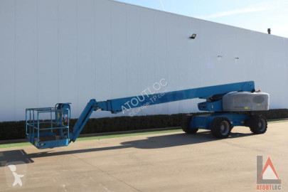Nacelle automotrice télescopique Genie