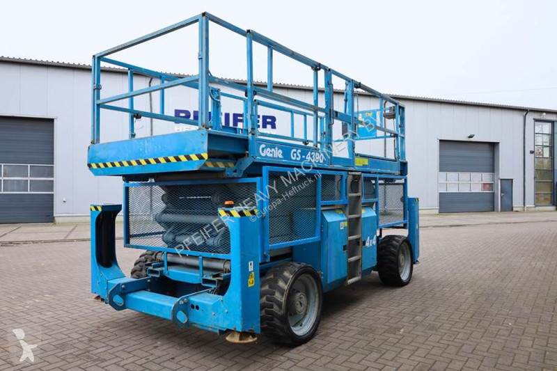 Hoogwerker Genie GS4390 Diesel, 4x4 Drive, 15m...