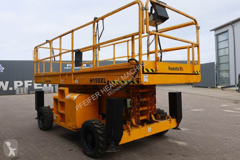 Nacelle Haulotte H15SXL Diesel, 4x4 Drive, 15m...