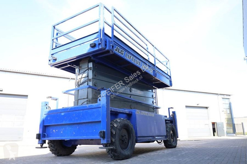 Piattaforma aerea Liftlux SL245-25D 4WD Diesel,...