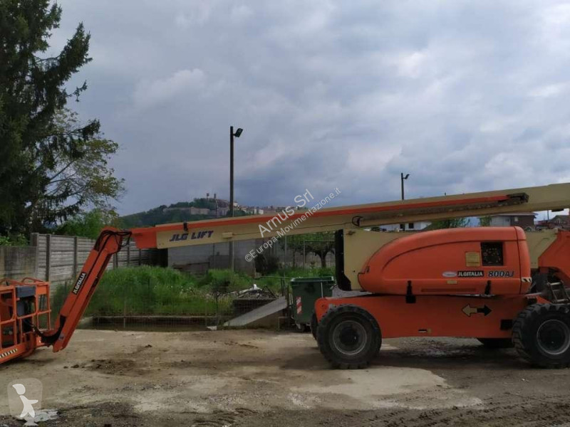 Piattaforma aerea JLG