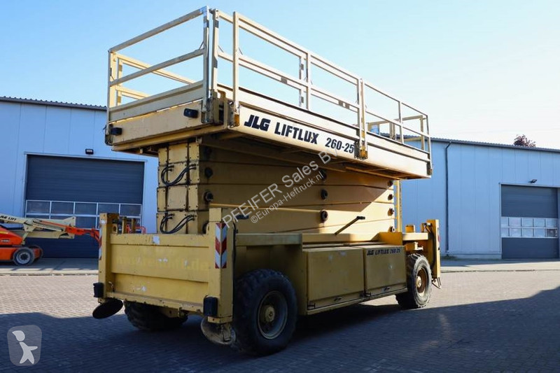 Piattaforma aerea Liftlux SL260-25D4WD Diesel,...