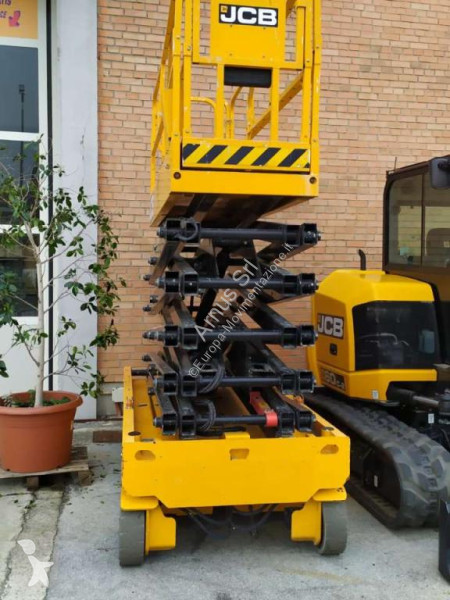 Hoogwerker JCB S4550E