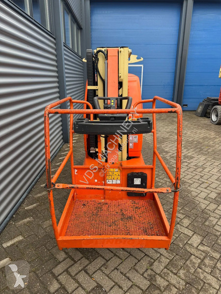 Piattaforma aerea JLG 10E