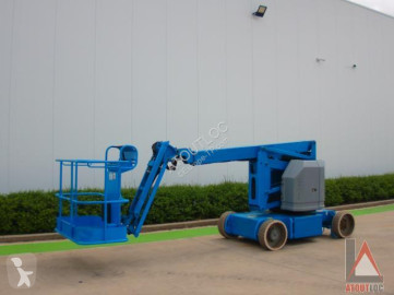 Nacelle automotrice articulée Genie