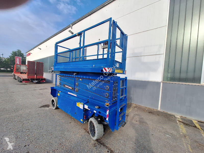 منصة تلسكوبية Hollandlift N-140EL12