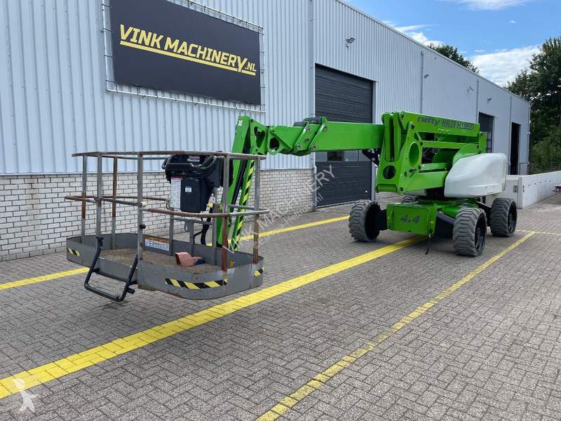 Nacelle Niftylift HR 28 Hybrid 4x4