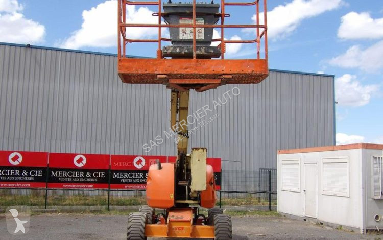 Nacelle JLG nacelle articulee automotrice diesel