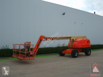 Nacelle automotrice télescopique JLG