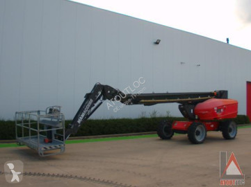 Nacelle automotrice télescopique Manitou