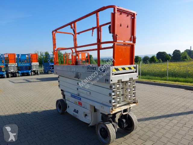 Piattaforma aerea JLG