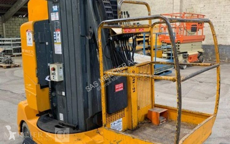 Nacelle Manlift nacelle a mat vertical...