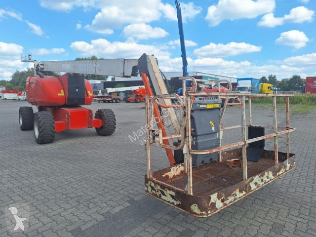 Piattaforma aerea JLG
