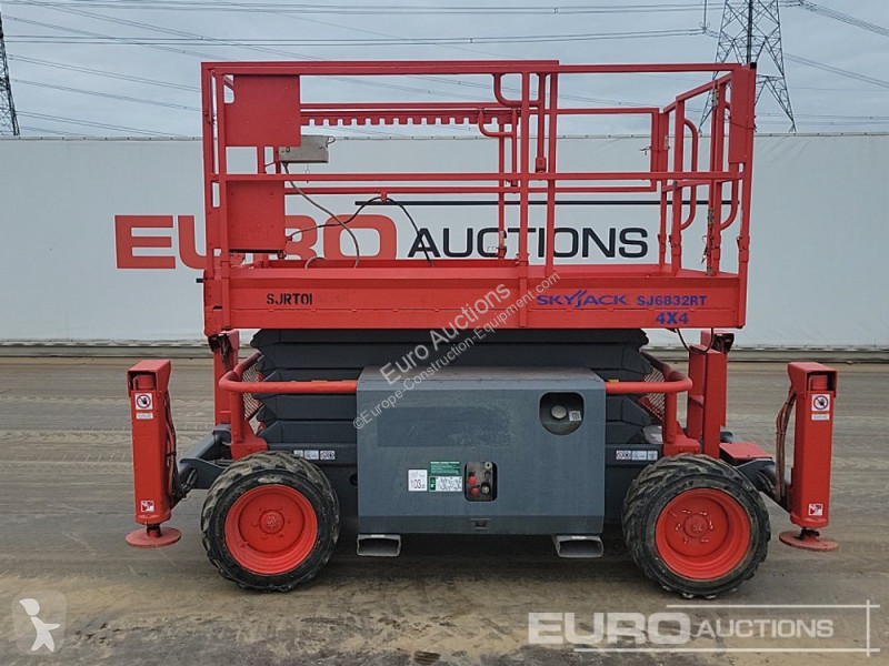 Plataforma SJ6832RT