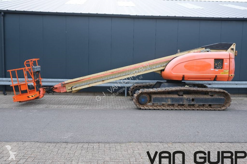 Piattaforma aerea JLG C | 2008 | 5911h |...