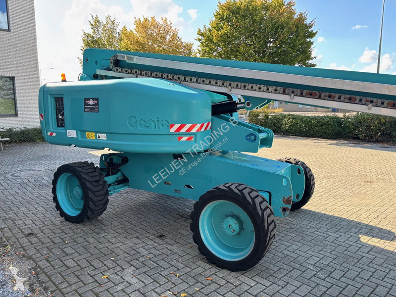 منصة تلسكوبية Genie 4x4 boomlift, 2011 year !!