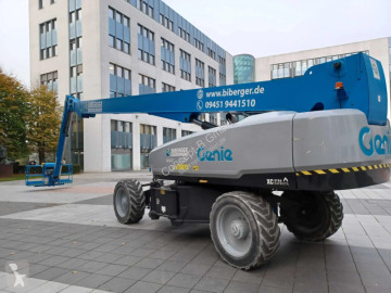 Nacelle automotrice télescopique Genie