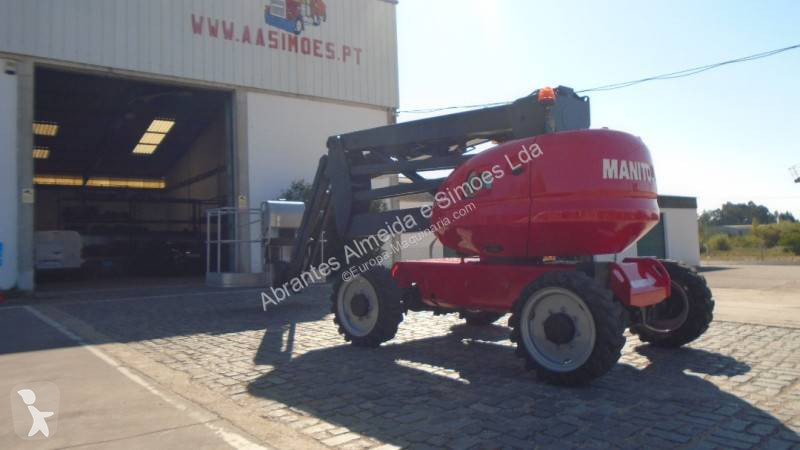 Автовышка Manitou