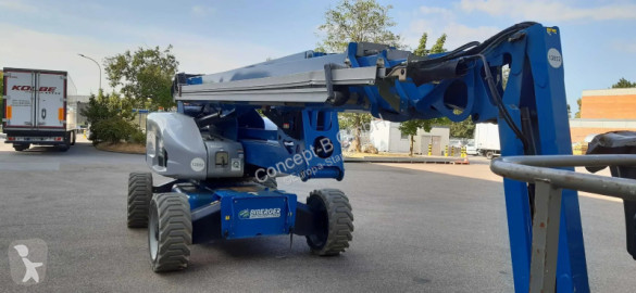 Nacelle automotrice articulée télescopique Niftylift