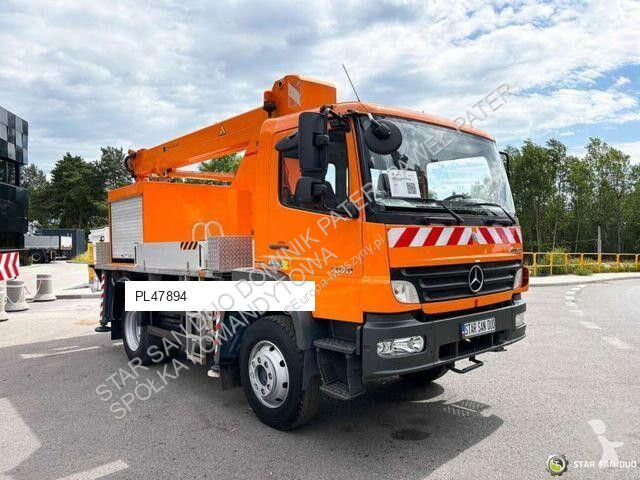 منصة تلسكوبية Mercedes ATEGO 4x4 1018 WUMAG WT...