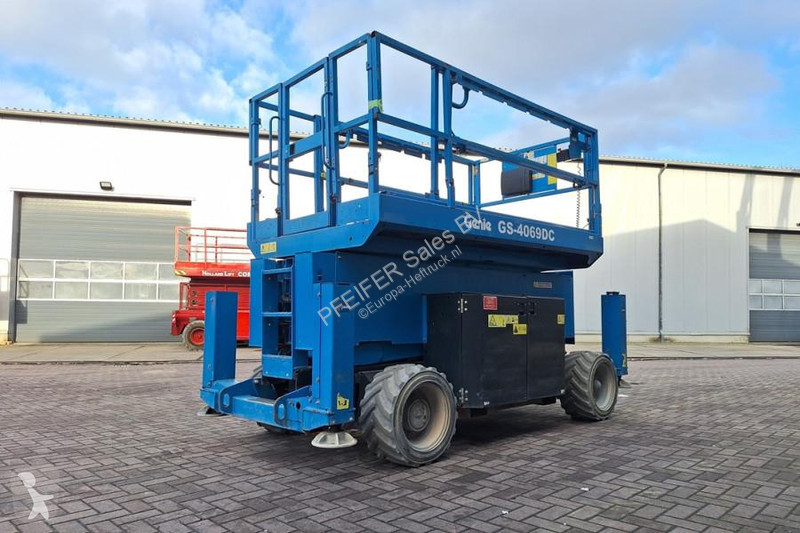 Gondola Genie Electric, 14m Working Height,...