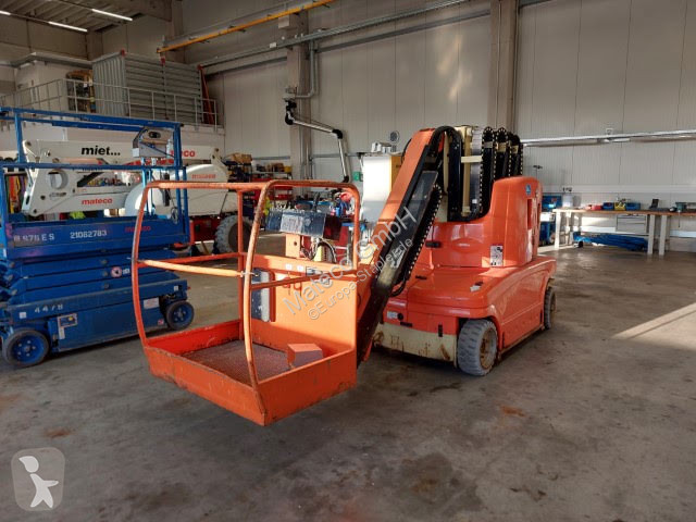 منصة تلسكوبية JLG TOUCAN 1210