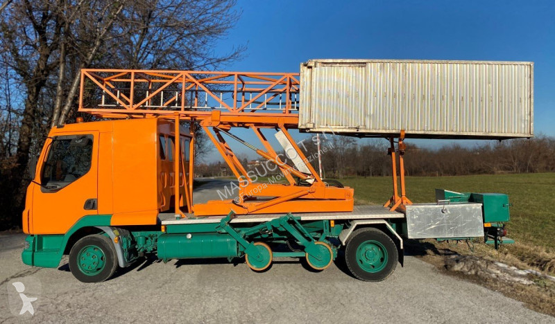 منصة تلسكوبية DAF LF