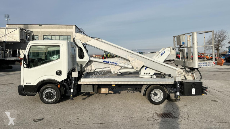Lift Nissan 35.11 MX 225