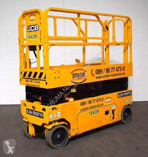 Вишка JCB  8.30