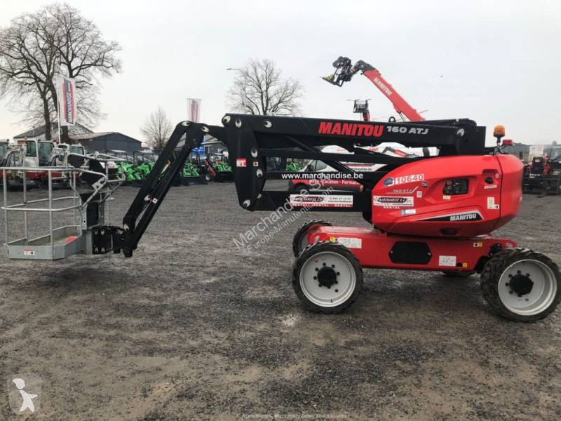 منصة تلسكوبية Manitou