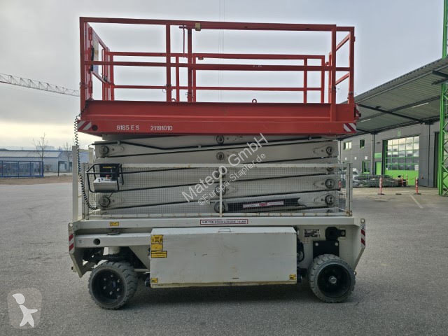 منصة تلسكوبية Hollandlift N-165EL12