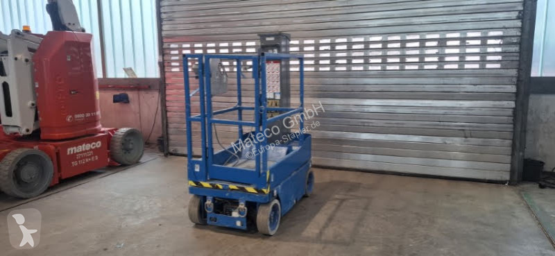 منصة تلسكوبية Skyjack SJ12