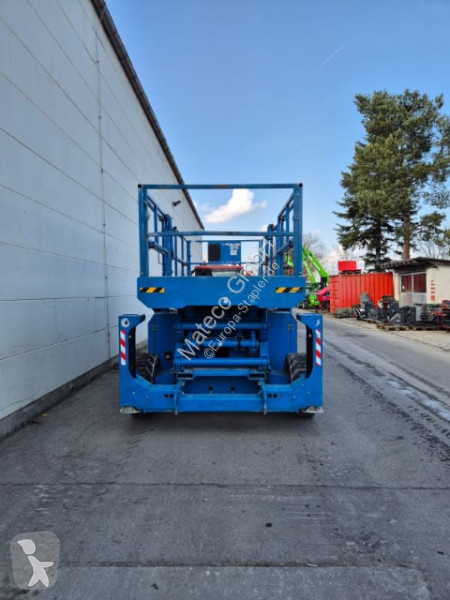منصة تلسكوبية Genie GS3390