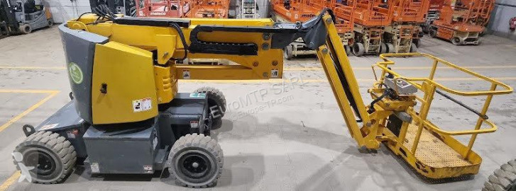 Nacelle automotrice Mât vertical Haulotte