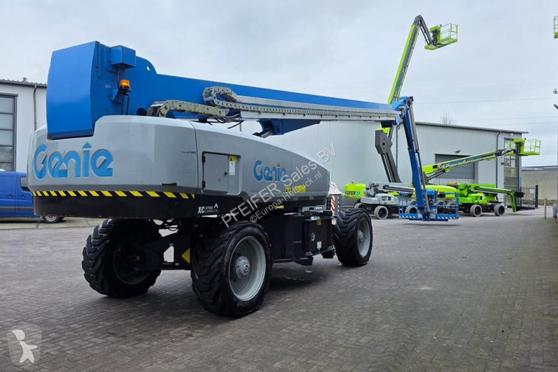 Vysokozdvižná plošina Genie SX135XC Diesel, 43m...