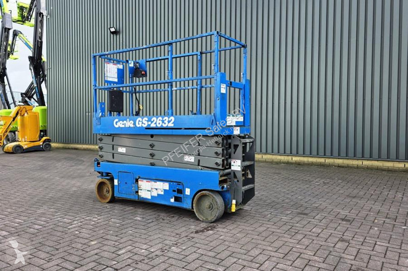 منصة تلسكوبية Genie Electric, 10m Working...