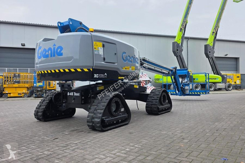 منصة تلسكوبية Genie XC Trax Valid inspection,...