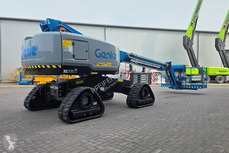 منصة تلسكوبية Genie XC Trax Valid inspection,...