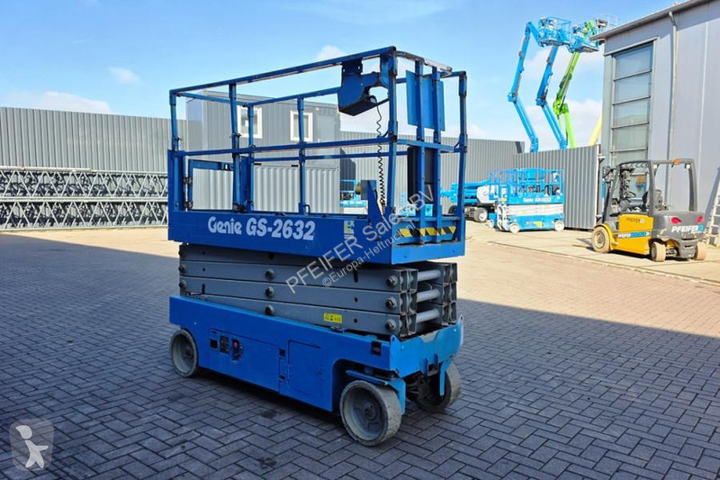 منصة تلسكوبية Genie Electric, 10m Working...