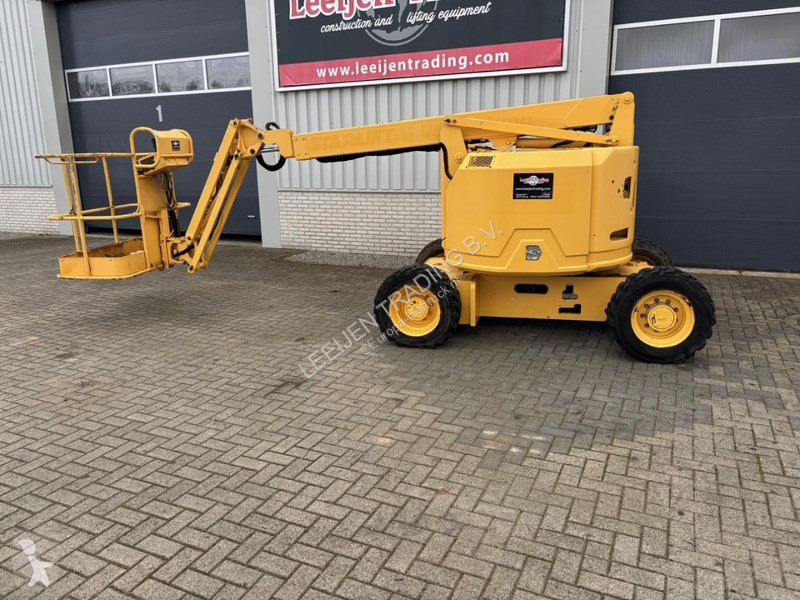 Hoogwerker Genie Z-34/22 4x4 articulated...