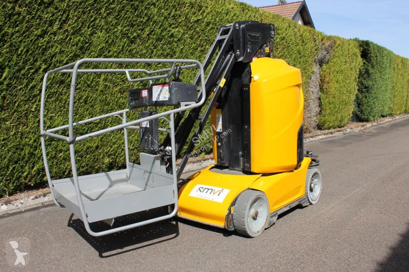 Автовышка Manitou