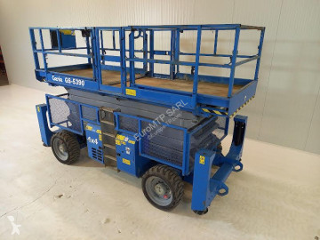 Selvkørend lift Sakseplatform Genie