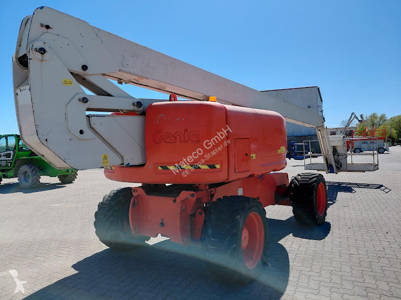 منصة تلسكوبية Genie Z80/60