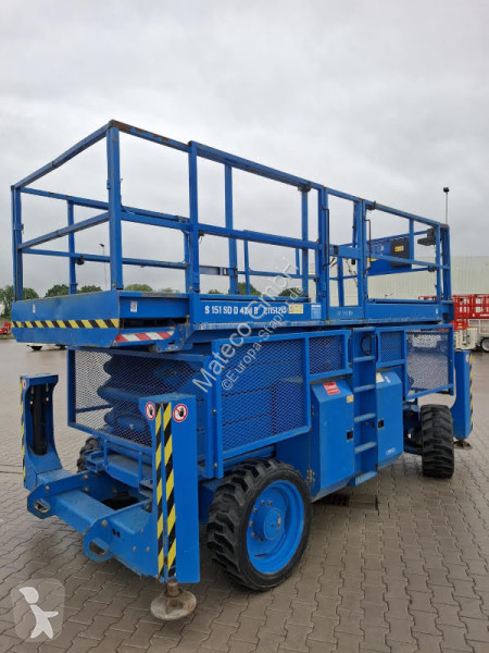 منصة تلسكوبية Genie GS4390