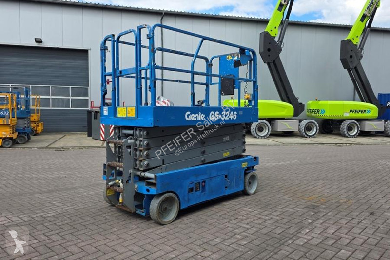 منصة تلسكوبية Genie Electric, Working Height...