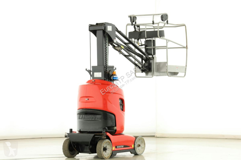 منصة تلسكوبية Manitou