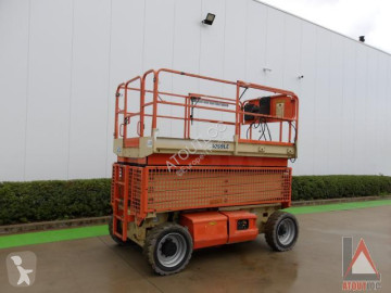 Plataforma automotriz de tijeras JLG