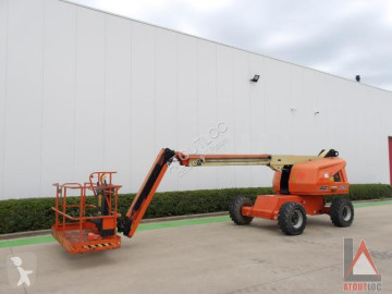 Plataforma automotriz telescópica JLG