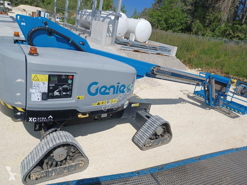 Vysokozdvižná plošina Genie S45 XC Trax